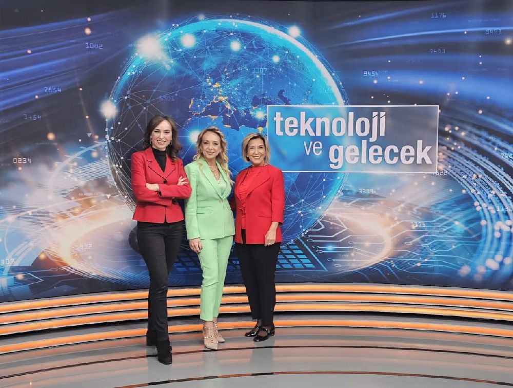 Zehra Öney ve Ebru Şinik